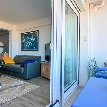 La Douce Vie Apartment